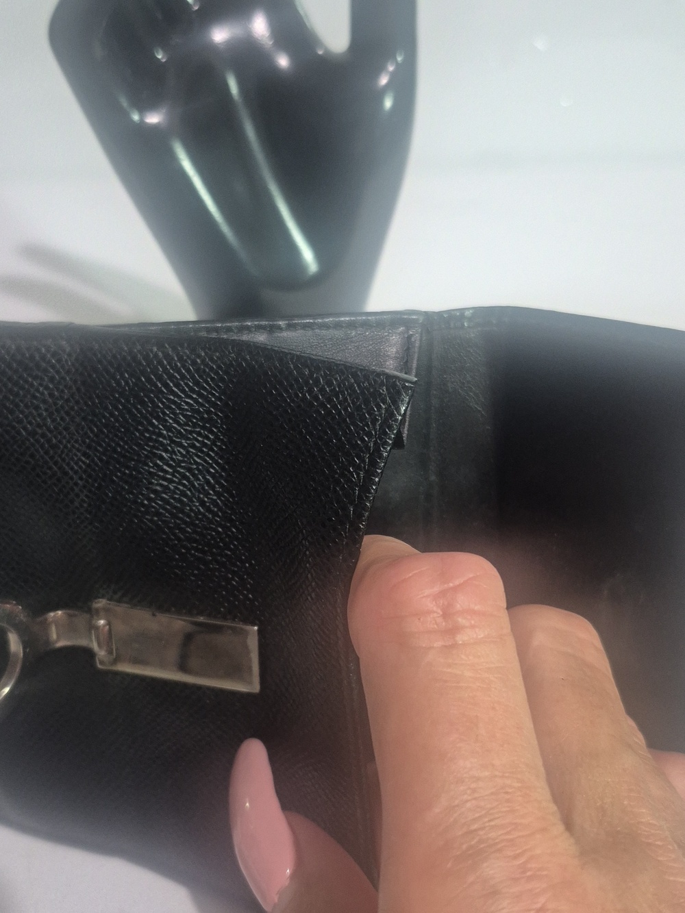 Bulgari Black Leather Wallet with Embossed Logo - Picture 14 of 16